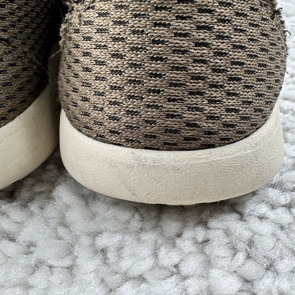 Crocs Santa Cruz Slip Ons Moccasins. Lightweight. Mens 8 - Picture 4 of 13